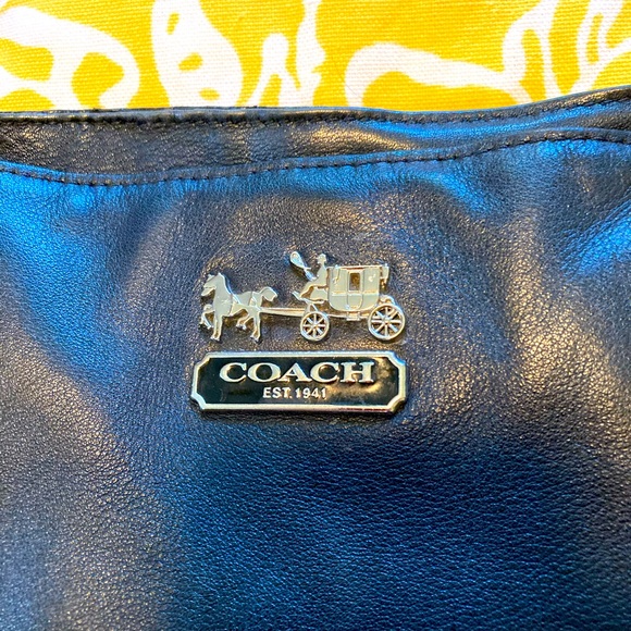 Authentic Coach women’s purse NWT - Picture 6 of 16